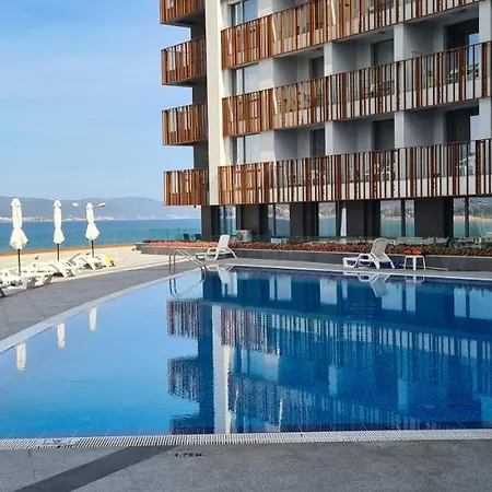 One Bedroom Private Paradiso B 501 شقة