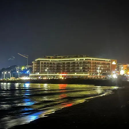 One Bedroom Private Paradiso B 501 Appartamento